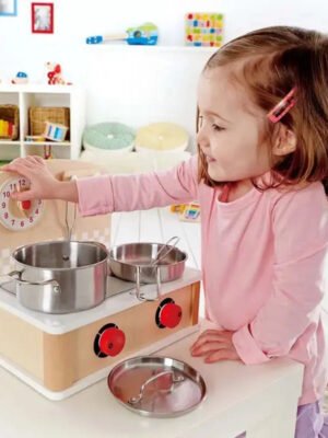 Hape-Indoor-Outdoor-Cooktop-Hape-Toy-Market-44356454.jpg